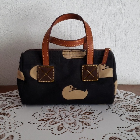 Dooney & Bourke Handbags - Small Dooney and Bourke bag